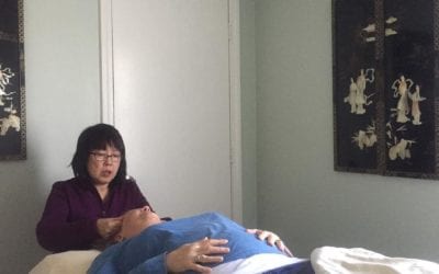 Vote on which demonstration you want to learn to do on Sunday’s 12/2 at 1pm EST with moi, Certified reflexologist Helen Chin Lui — Migraine headache relief or Cancer pain relief meditation Please share #migrainerelief #migraine #cancer #meditation