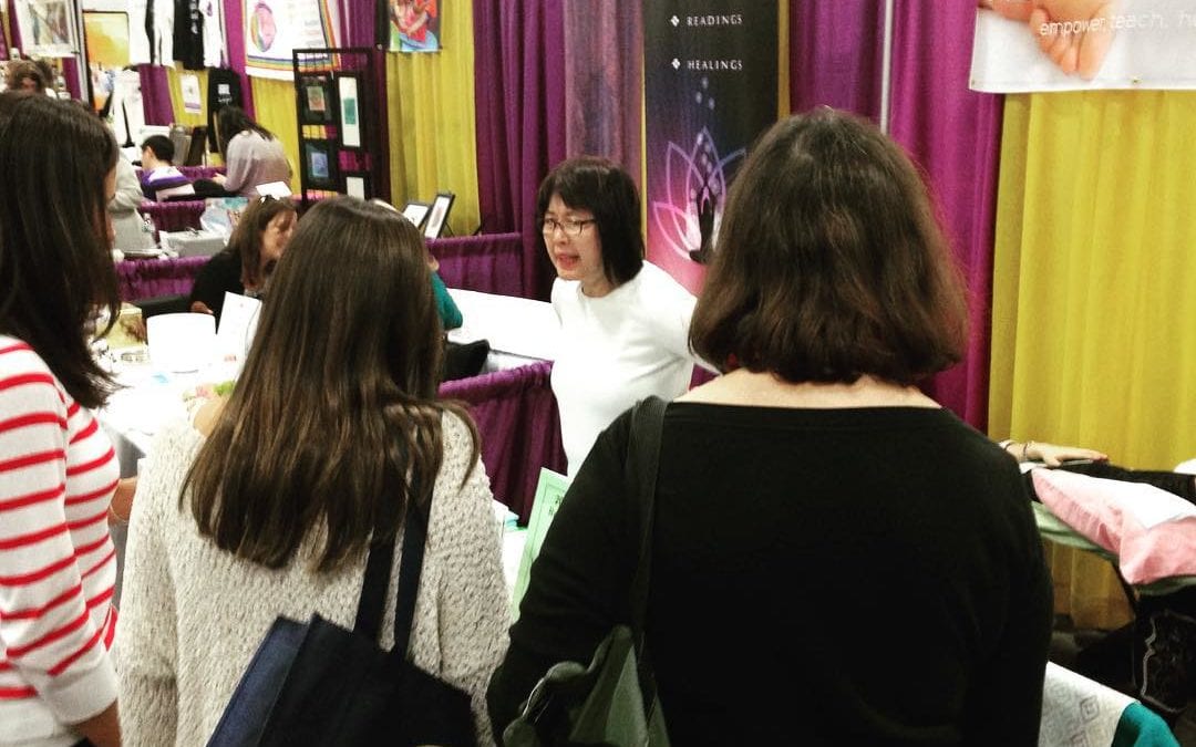 Bit of a crowd here to see Helen Chin Lui at Booth 402! Hurry over for your #Reflexology and #Reiki mini sessions! #NaturalLivingExpo