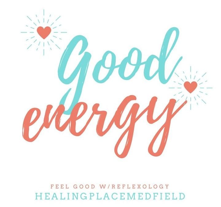 Reflexology supports all body for optimum functions by reflexing the 15,000 nerve endings at the bottom of the feet. . Every nerve end is attached to organs, glands and all body’s vital processes. Reflexology helps to eliminate toxins, increases circulation and bring the body to homeostasis. Did you know I have a healing center where I give treatments? Find out more here: https://healingplacemedfield.com/ . #healing #energyhealing #bewell #chakras #positivity #ENERGY #lightworker #manifest #mindbodyspirit #selfhealing #holistic #highvibelife #reiki #health #donthatemeditate #belight #energyhealers #lightworkers
