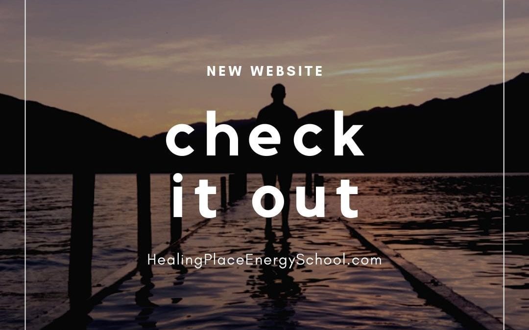 Check out my NEW website featuring online courses for #reiki, #reflexology, #chakras, #healingenergy and much much more. Click the link in my bio to check it out! ️ . . . #learnmoreabouthealth #energyhealer #becomeanenergyhealer #reikihealing #reikitraining #reikieducation #reflexologycourse #learningreflexology #learningreiki #newtochakras #learningaboutchakras #chakras #reiki #meditationclass