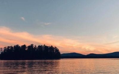 How Seasonal Changes Can Affect Your Health. Learn what to eat to prepare for the long winter months. https://bit.ly/2EUmb9u #healthylifestyle #season #seasonalfood #food #winter #health #healingplacemedfield #healingplaceenergyschool