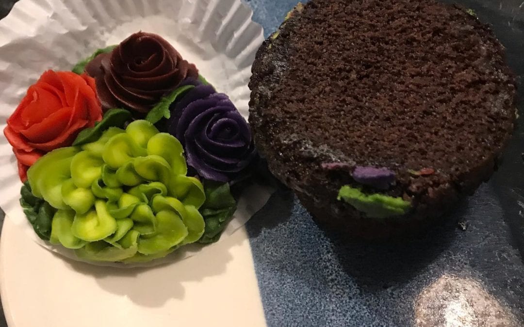 I deheaded my cupcake. I’ll look at frosting for a while. No I will not eat it. The cupcake was good #enjoy #cupcakes #smile #food #healingplacemedfield #healingplaceenergyschool