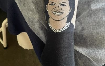 Like Michelle Obama, my client Susan is one of the bravest people I know. She has incredible residency and courage. She advocates not only for her own children but for children who have emotional crisis. Today, Susan came for Wellness and deep relaxation reflexology session. I thank people like Susan who has dictated their lives to helping others. #reflexology #wellness #emotionalhealth #selfcare #love #healingplacemedfield #healingplaceenergyschool #family #godbless